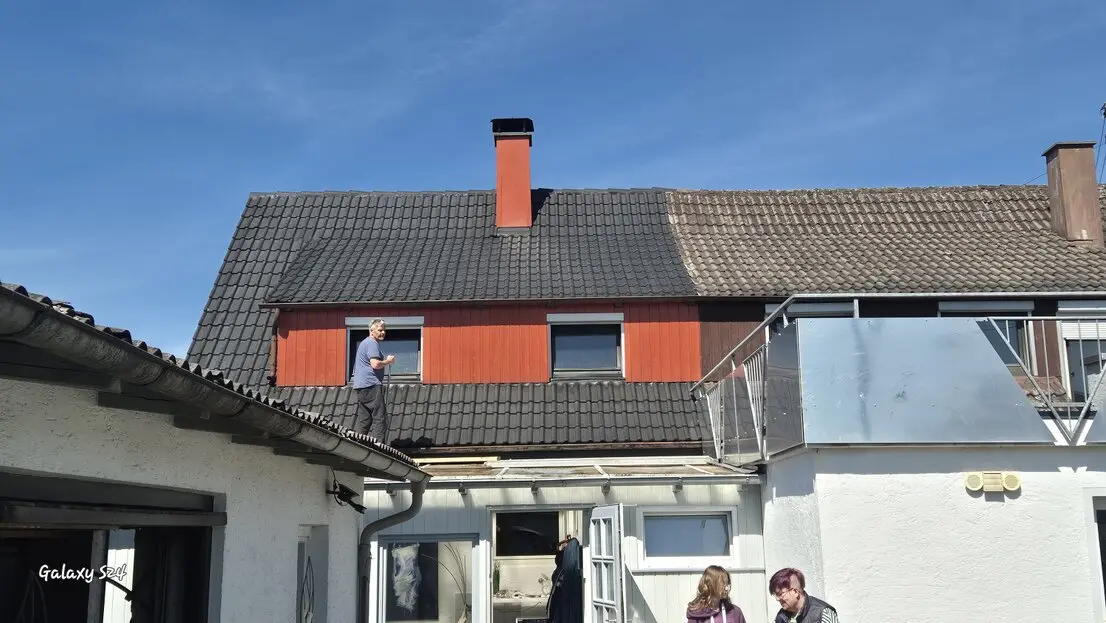 Fassade - reinigen und ausbessern.
